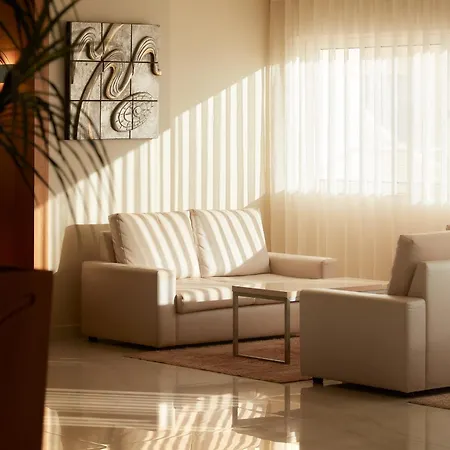 Hotel Sol &