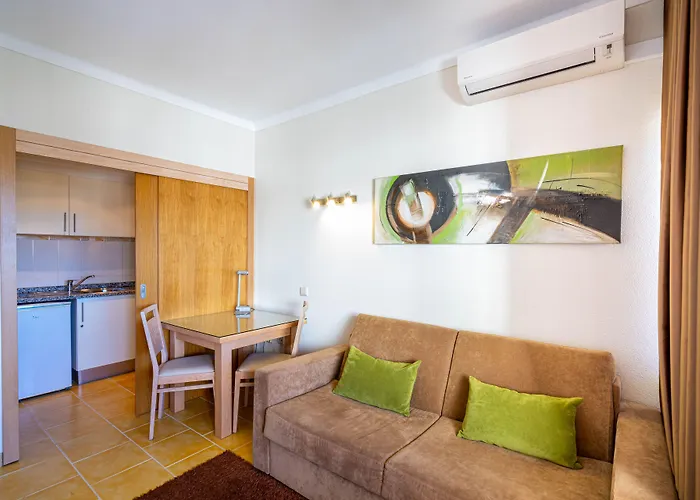 Sol & 4* Αλμπουφέιρα